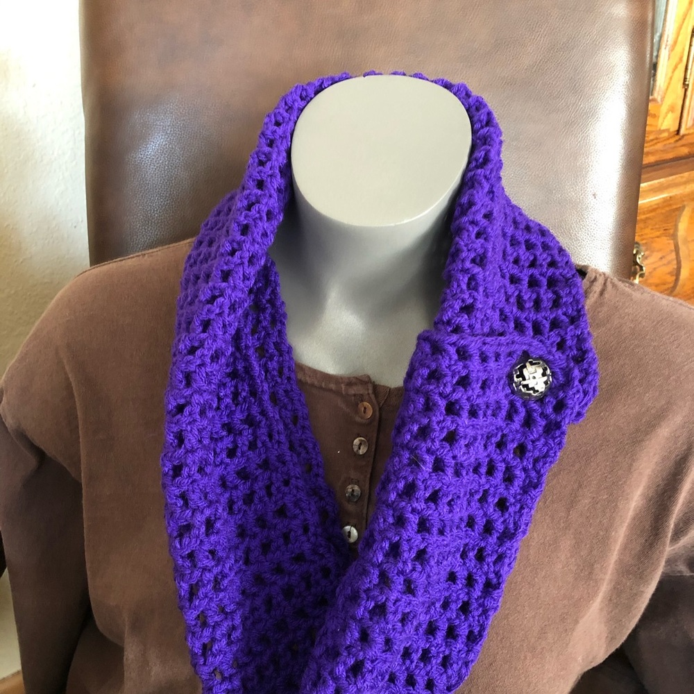 Purple cowl scarf silver buttons neck warmer